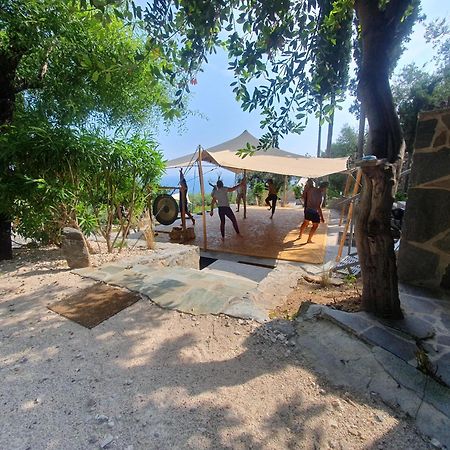 Studios Kyparissi & Spa Tiros Bagian luar foto